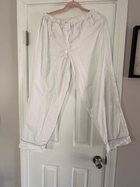 L.L. Bean White Vintage Elastic-Waist Cotton Trousers